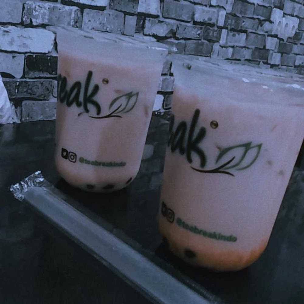 Kuliner Tea Break Gatsu Palu