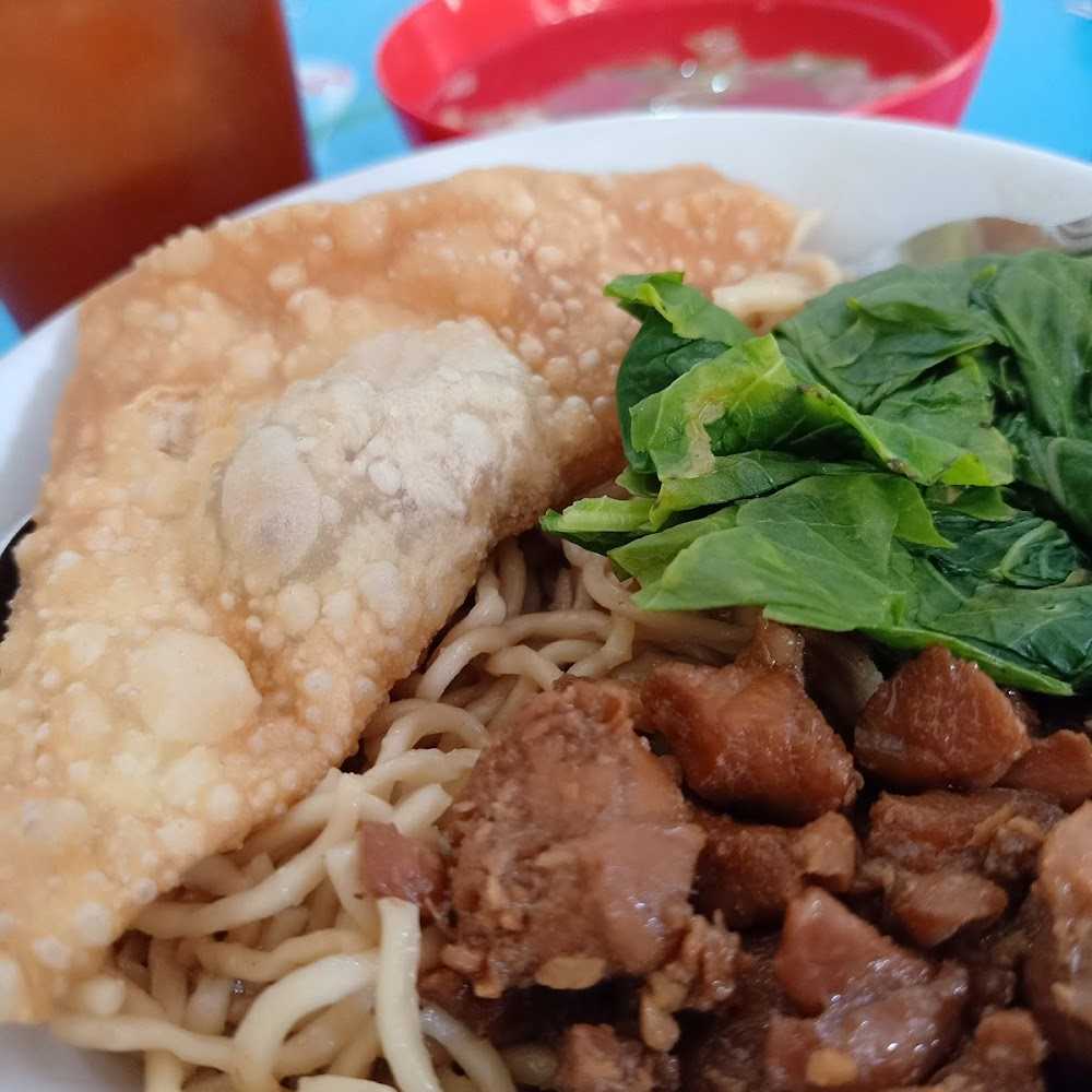 Kuliner Bakmi Ayam Bangka 77