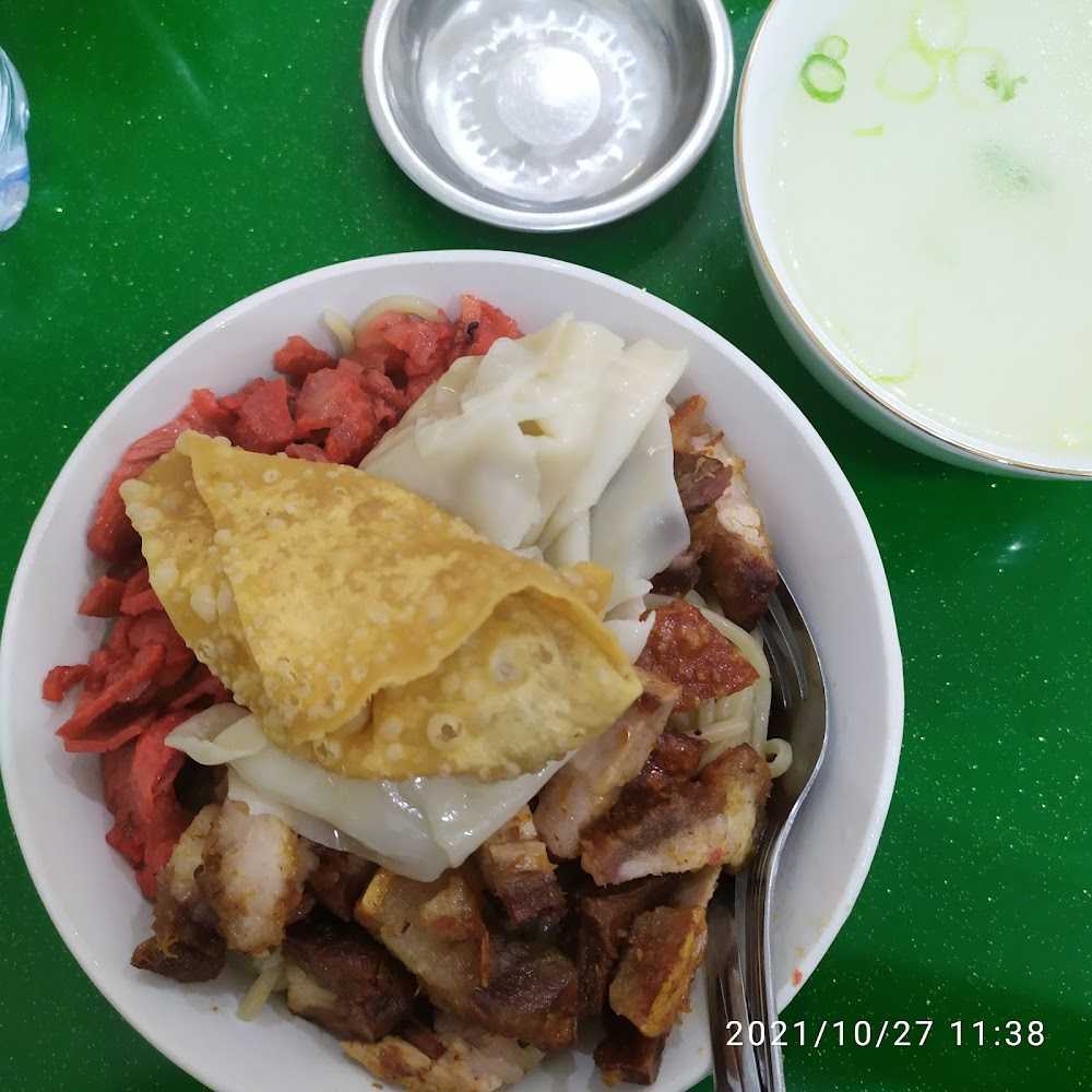 Kuliner Pangsit Mie Palu (Khusus)