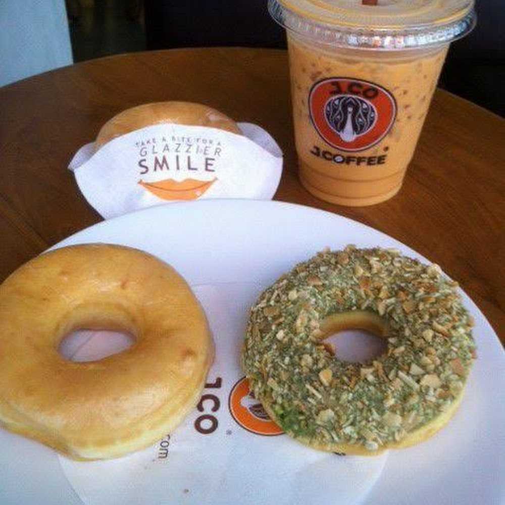 Kuliner J.CO Donuts Cinere Bellevue