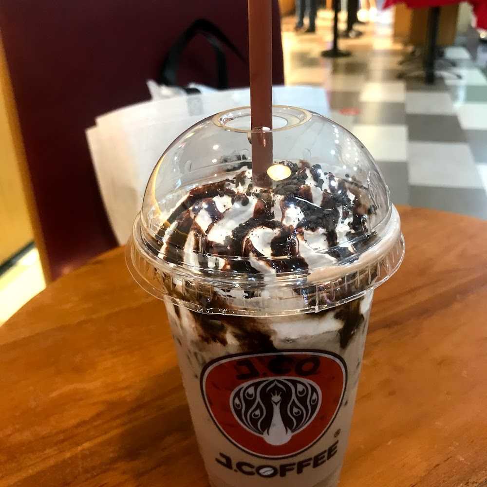 Kuliner J.Co - Ambarukmo Plaza