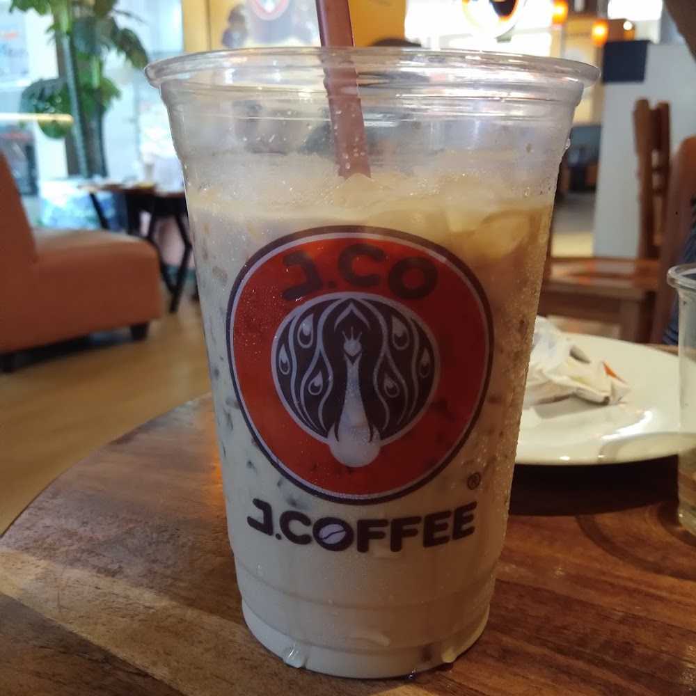 Kuliner J.CO Donuts & Coffee Palembang Indah Mall