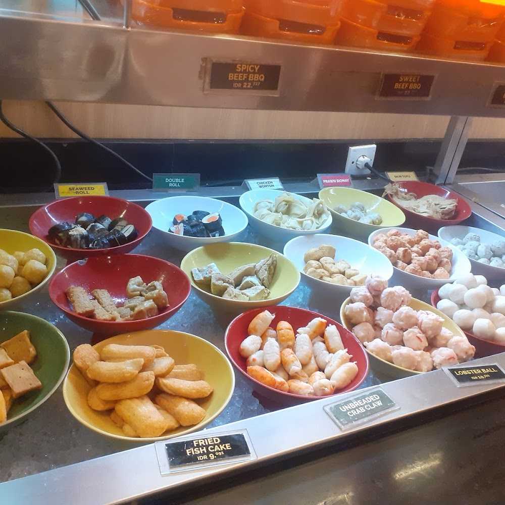 Kuliner Raa Cha Suki & BBQ Green Pramuka Square