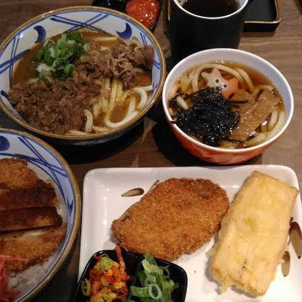 Kuliner Marugame Udon Green Pramuka Square
