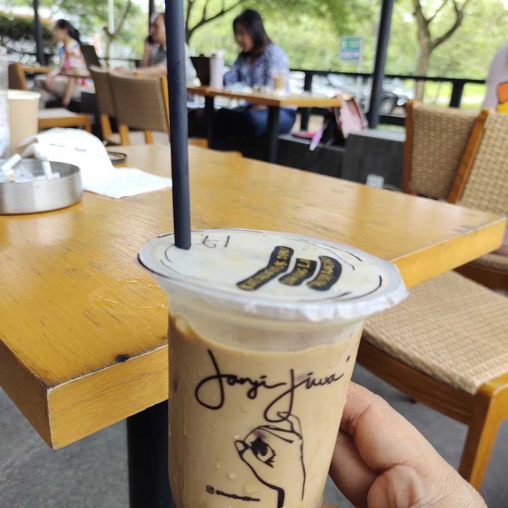 Kuliner Janji jiwa La Terazza Summarecon Bekasi