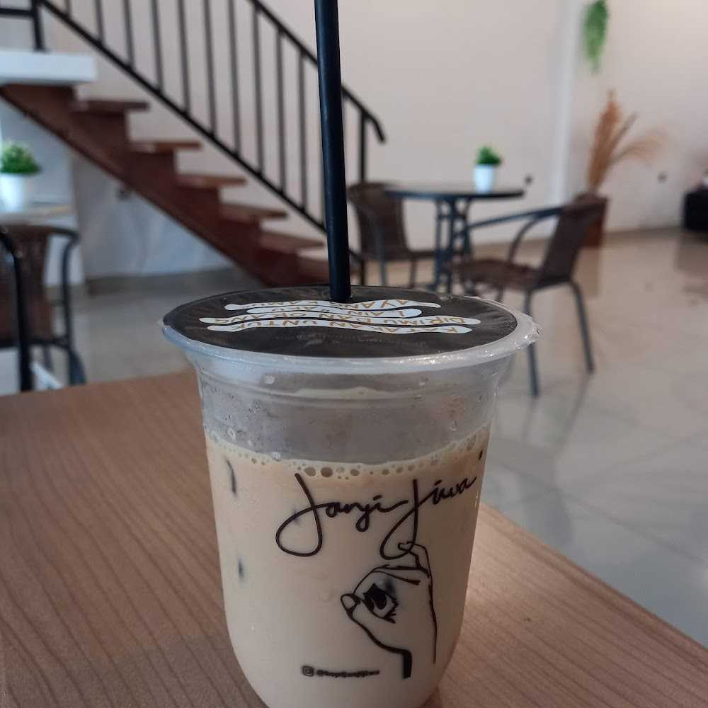 Kuliner Janji Jiwa Coffee shop Pontianak