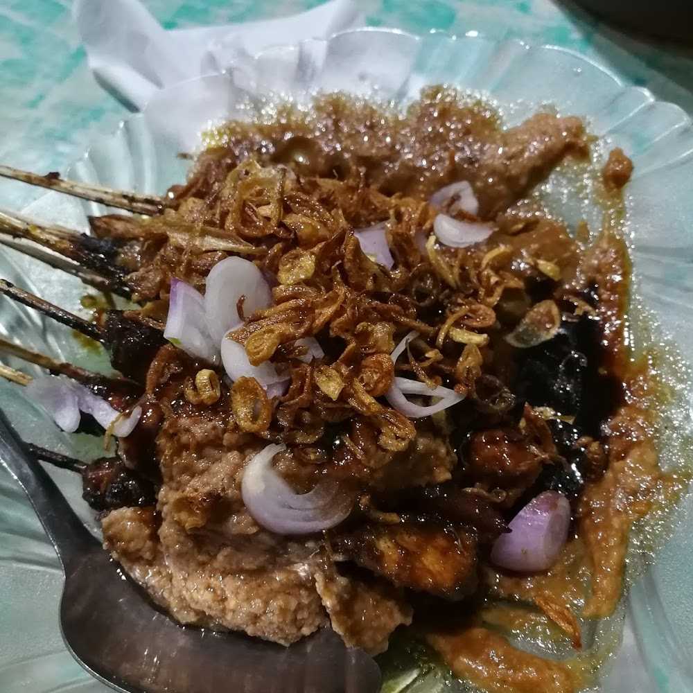 Kuliner Sate Ayam Kambing