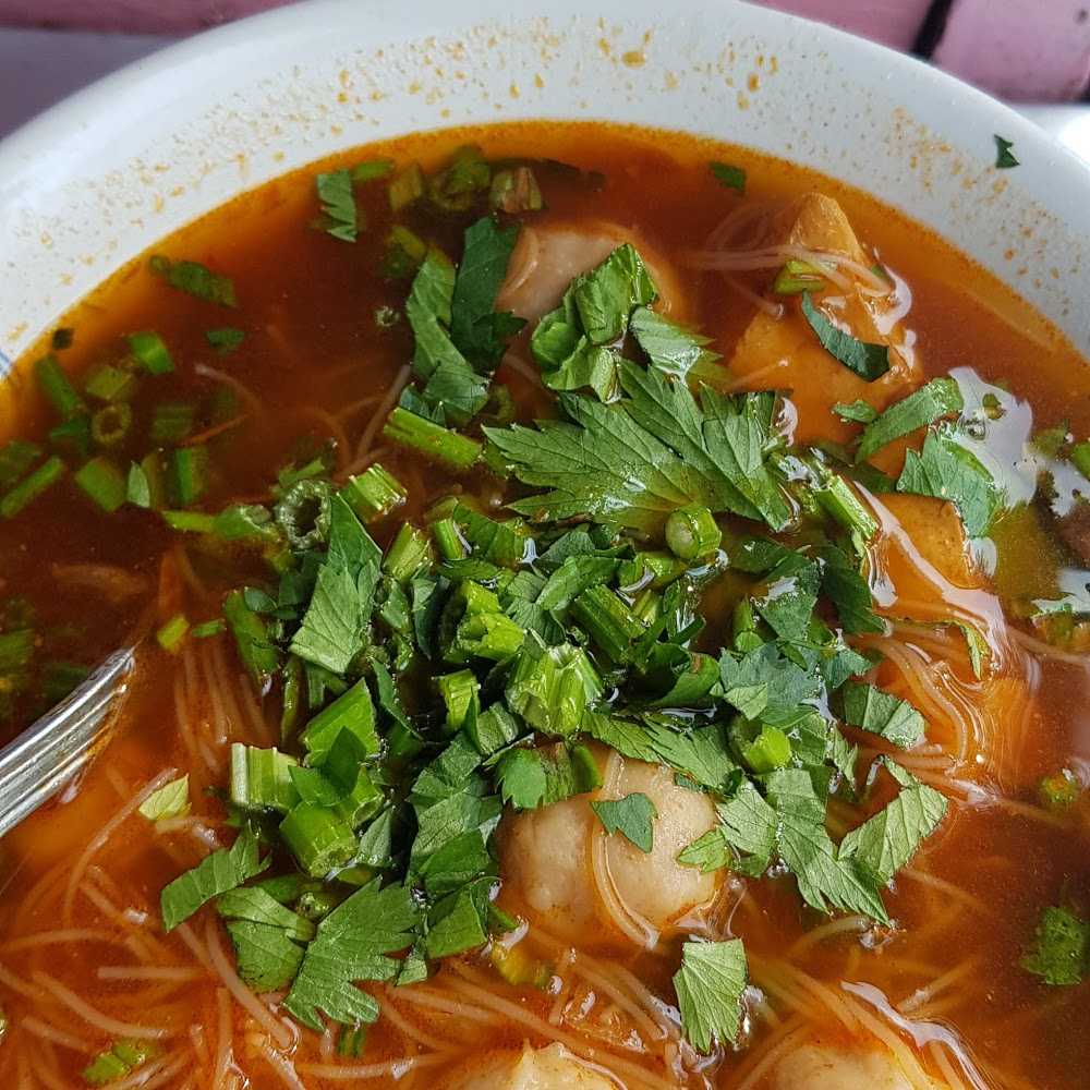 Kuliner Bakso Malik