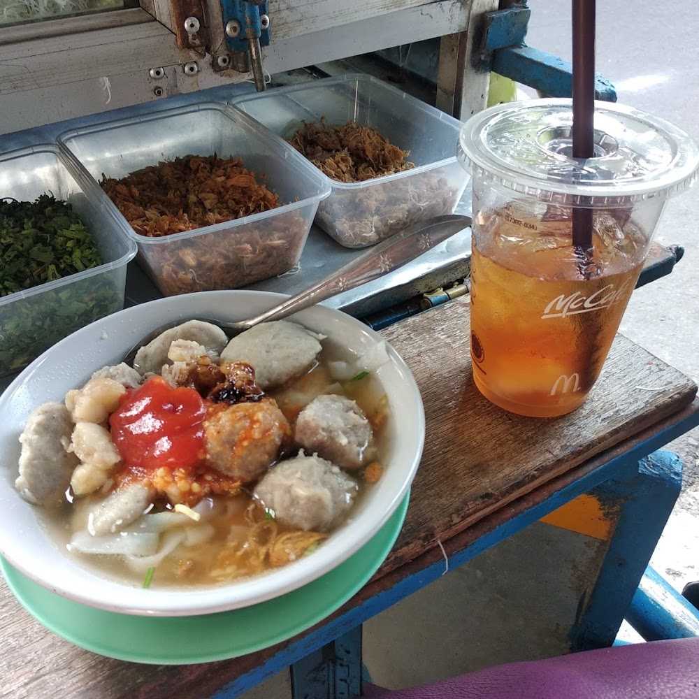 Kuliner bakso gepeng mas slamet cipete