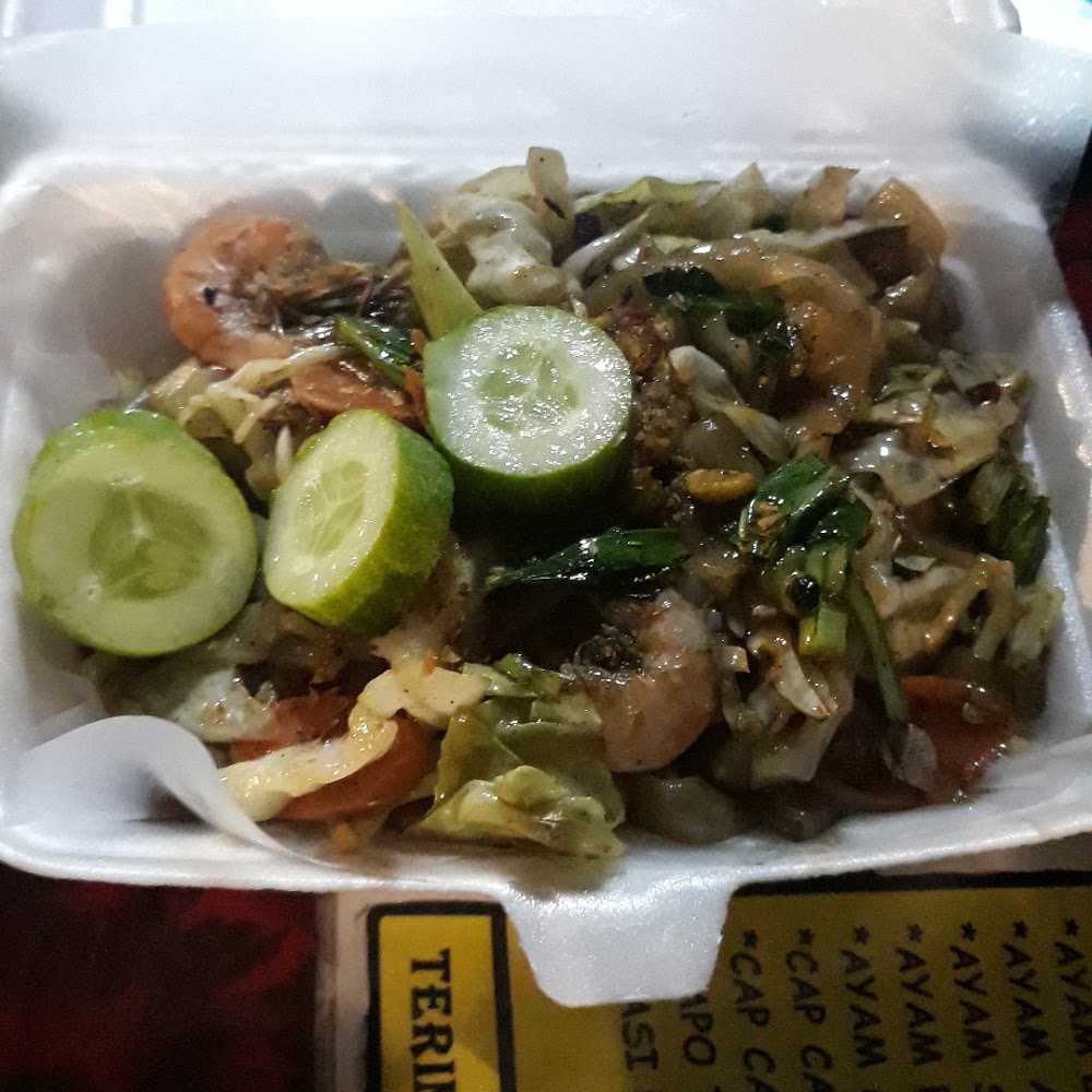 Kuliner Eastern Promise Pub & Curry House