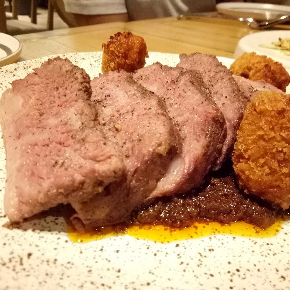Kuliner Akar Restaurant and Bar
