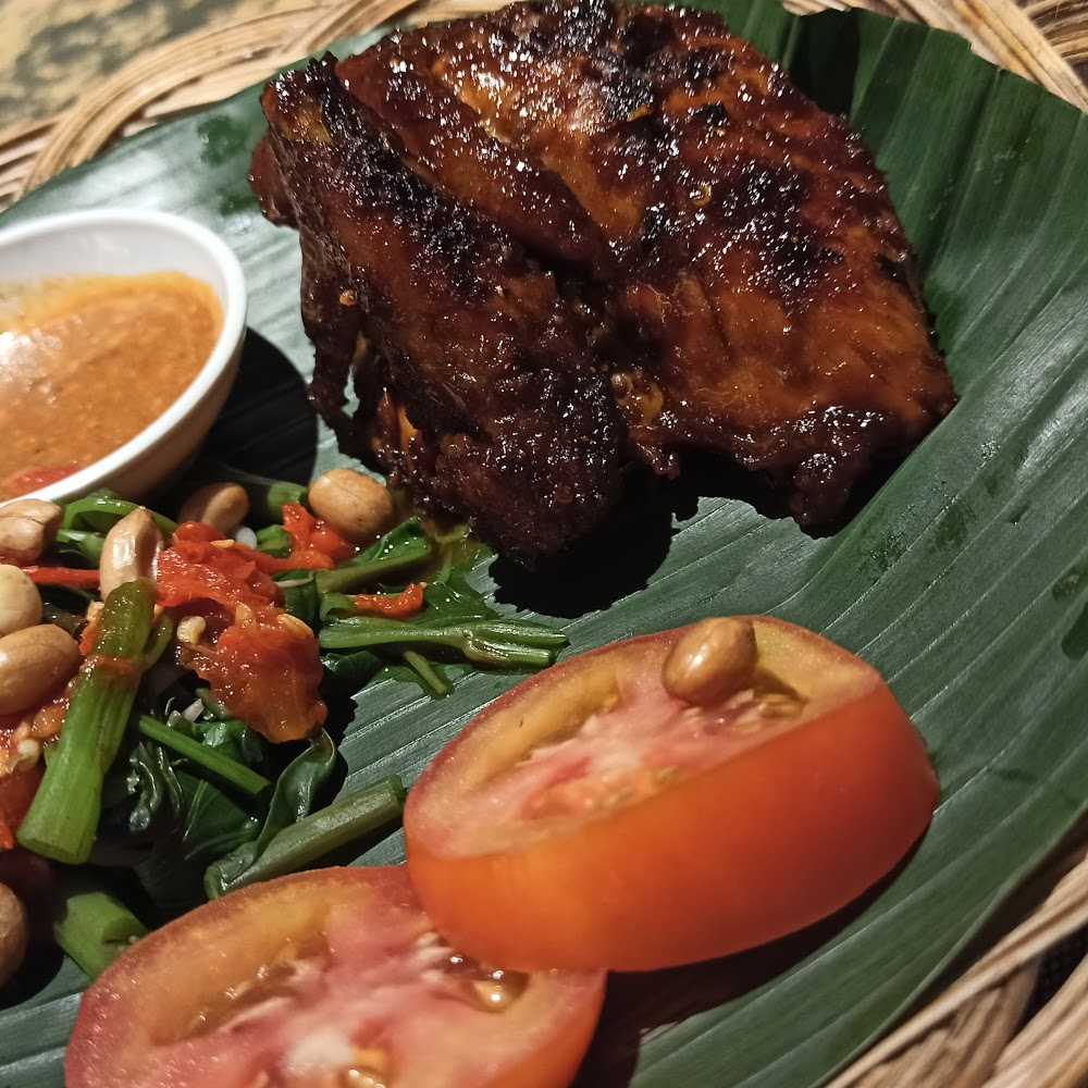Kuliner MIXUE CILEDUG