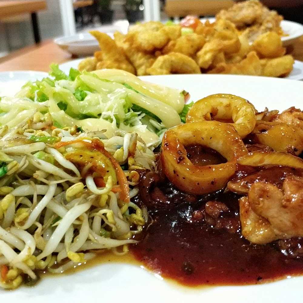 Kuliner bakso gepeng mas slamet cipete