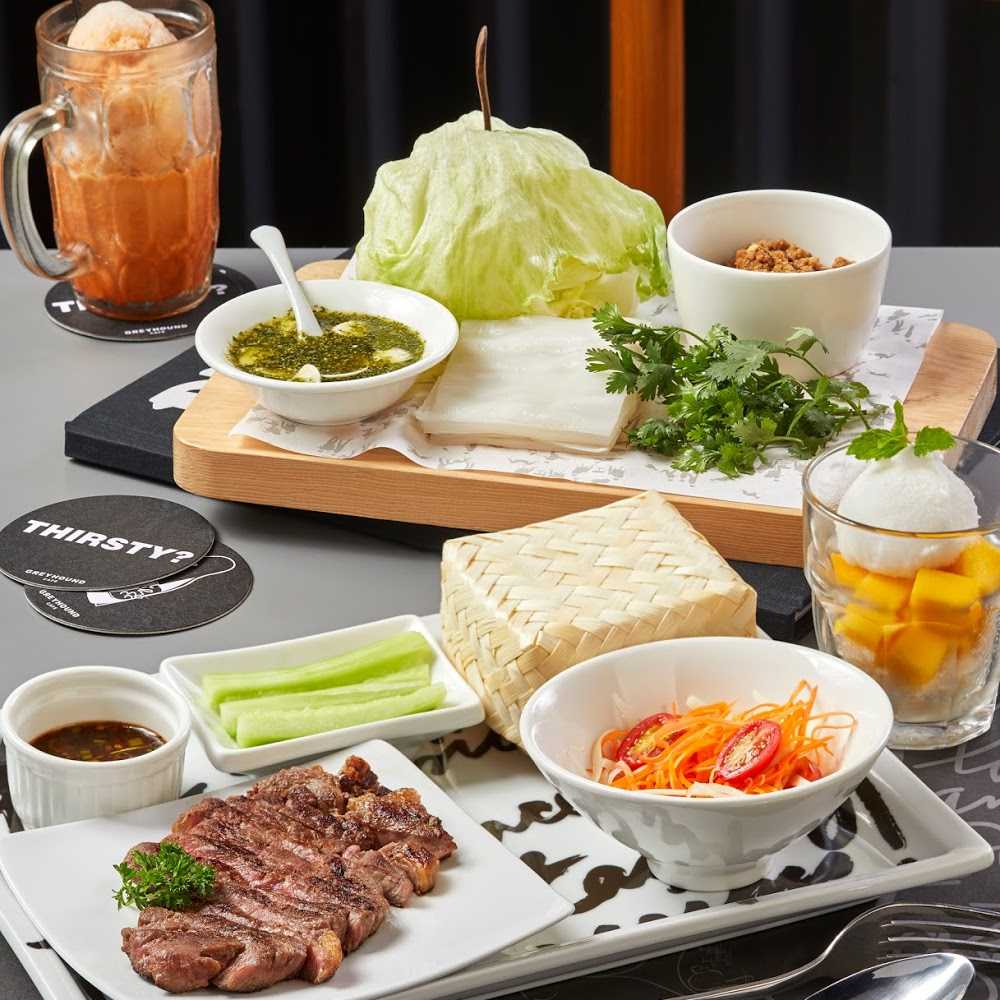 Kuliner Greyhound Cafe Gunawarman