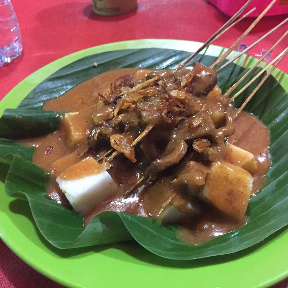 Kuliner Sate Padang Ajo Ferry (Kaki Lima)