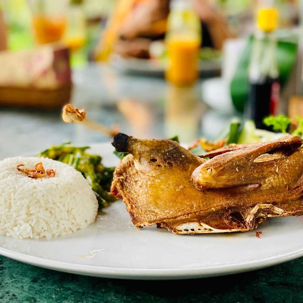 Kuliner Bebek Tepi Sawah Restaurant Ubud