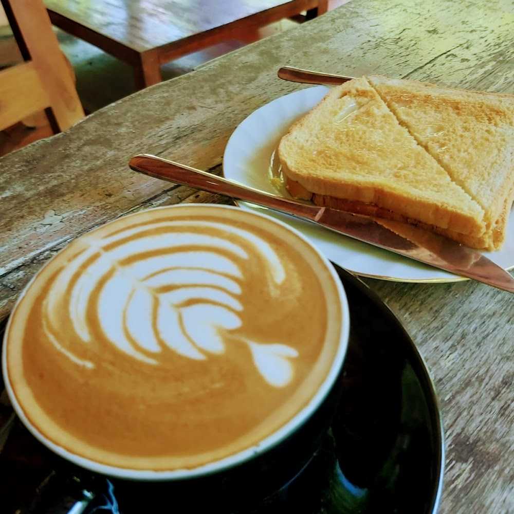 Kuliner Warung Sari Manis