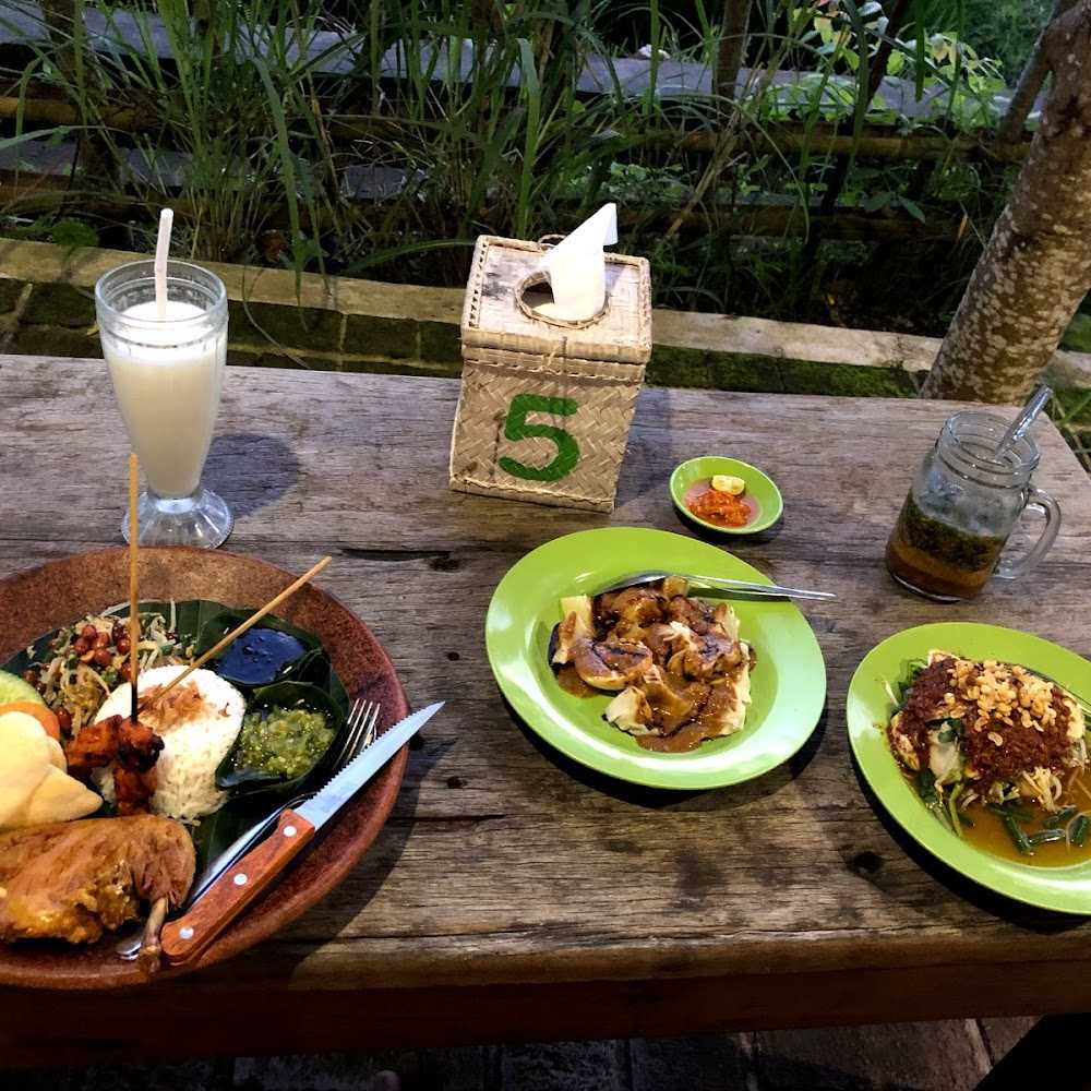 Kuliner Warung Gula Bali The Joglo