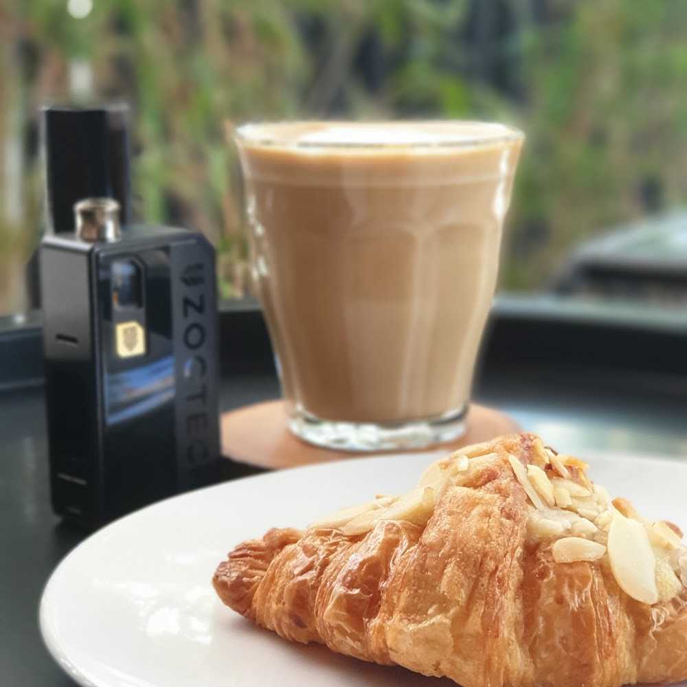 Kuliner MIXUE RAYA SESETAN