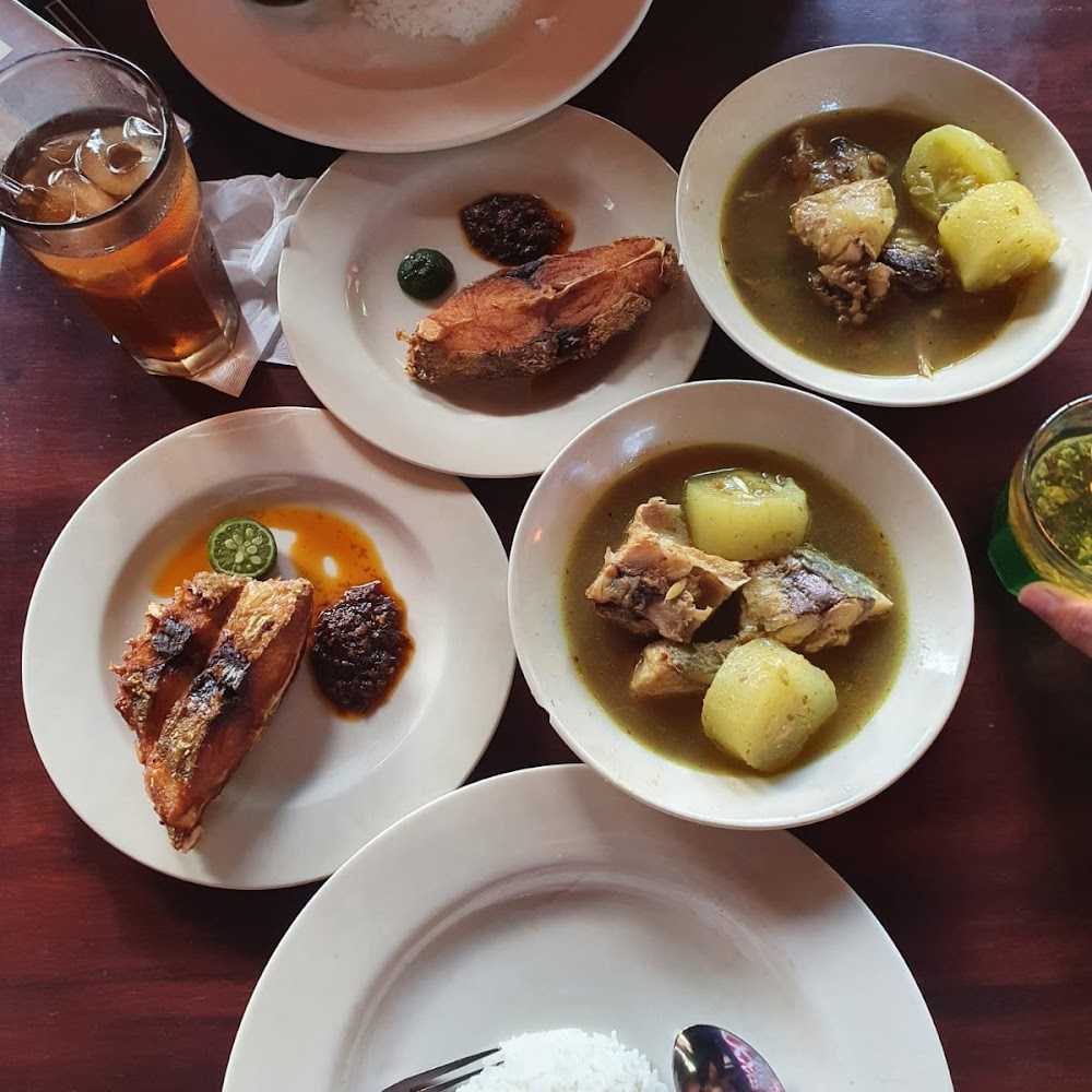 Kuliner Warung Pak Ada