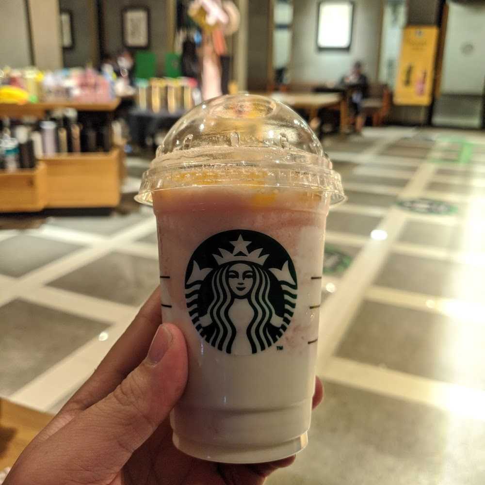 Kuliner Starbucks Kemanggisan Raya