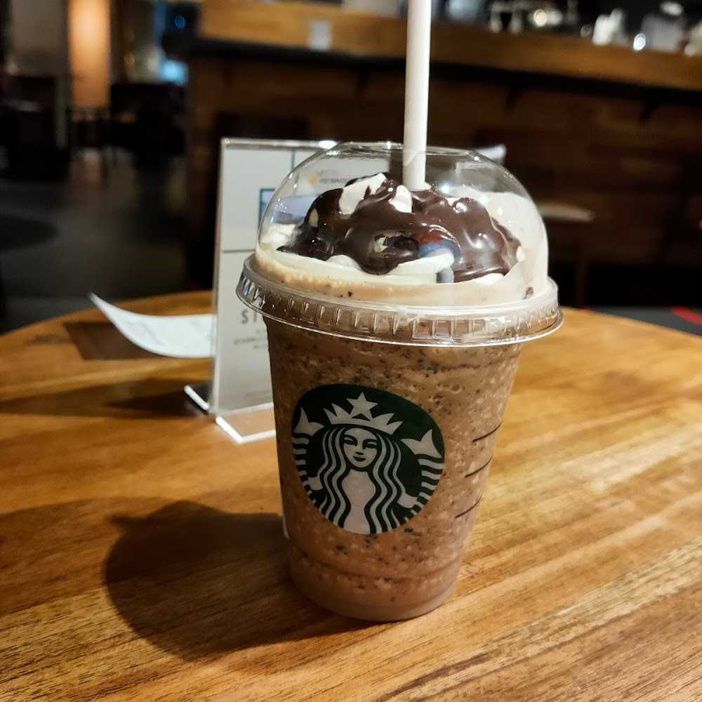 Kuliner Starbucks Hayam Wuruk Plaza