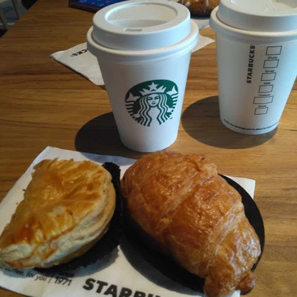 Kuliner Anomali Coffee Menteng