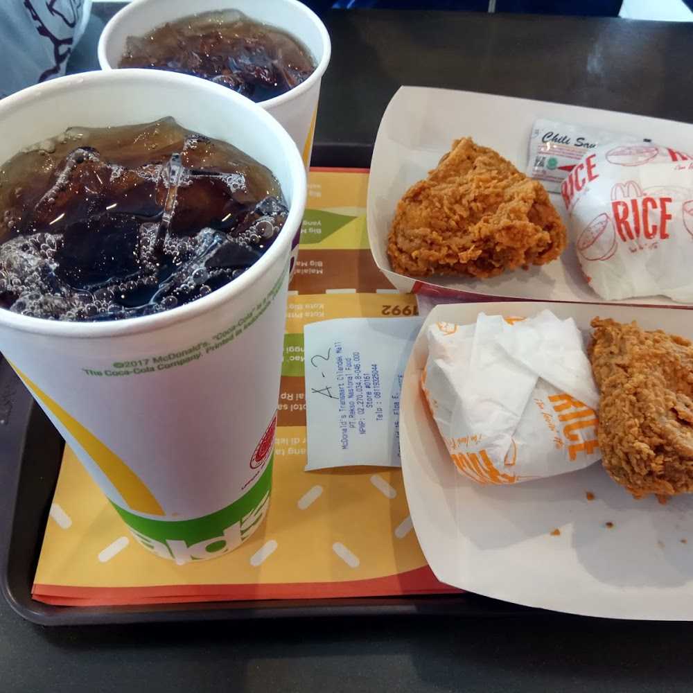 Kuliner McDonald's Transmart