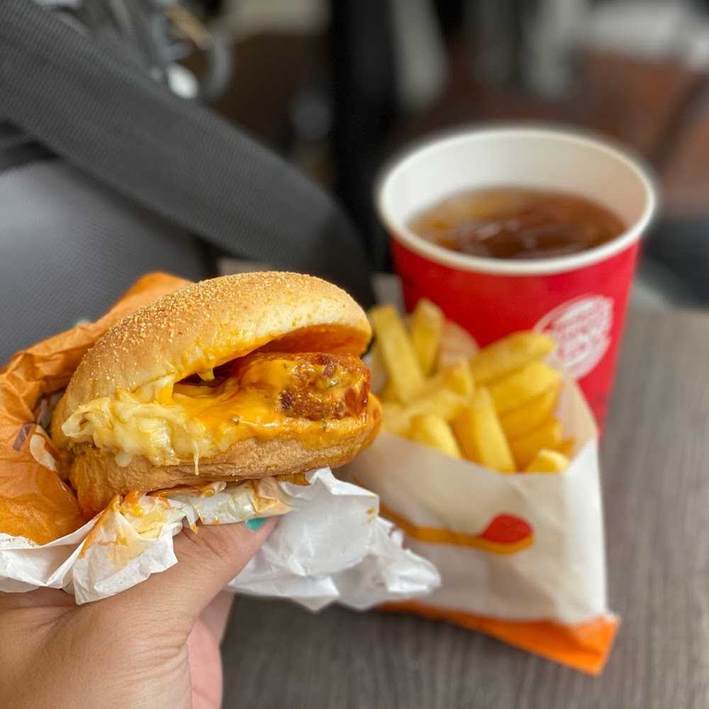 Kuliner Burger King FX Mall