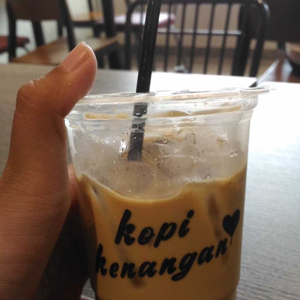 Kuliner Anomali Coffee Menteng