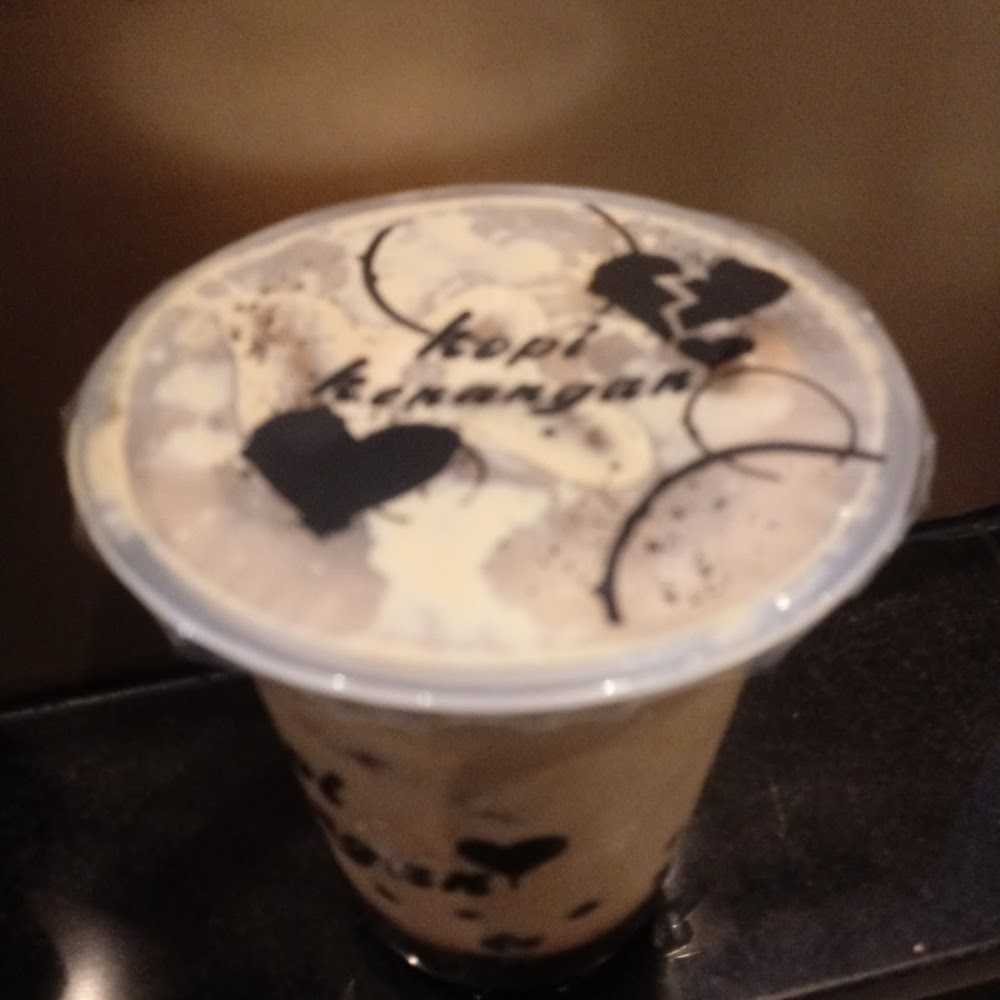 Kuliner Anomali Coffee Menteng