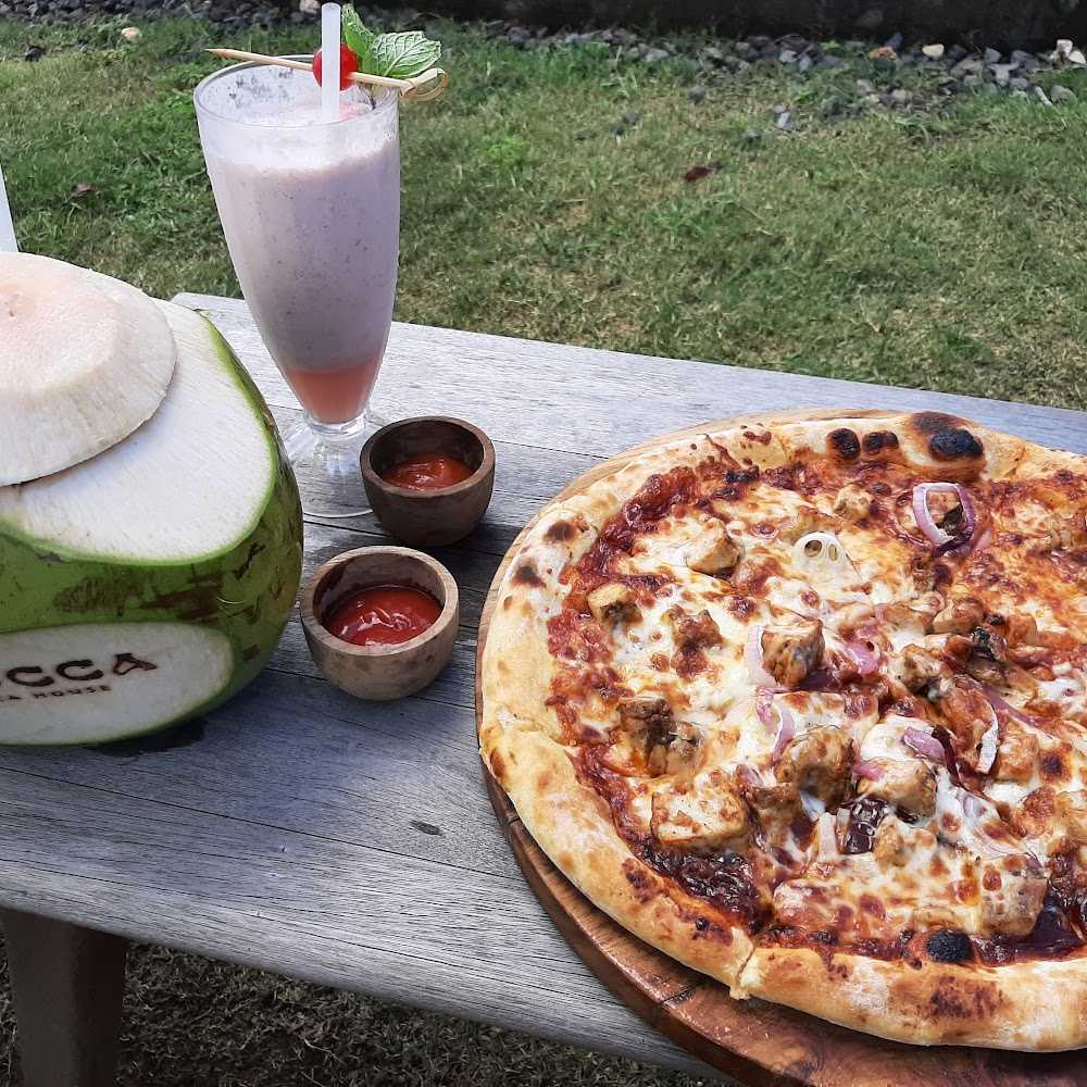 Kuliner Locca Sea House