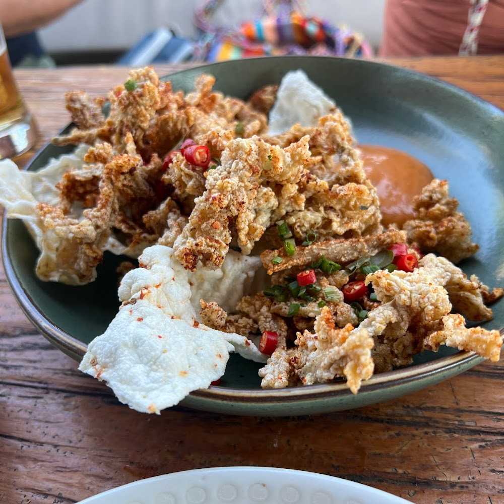 Kuliner Mano Beach House