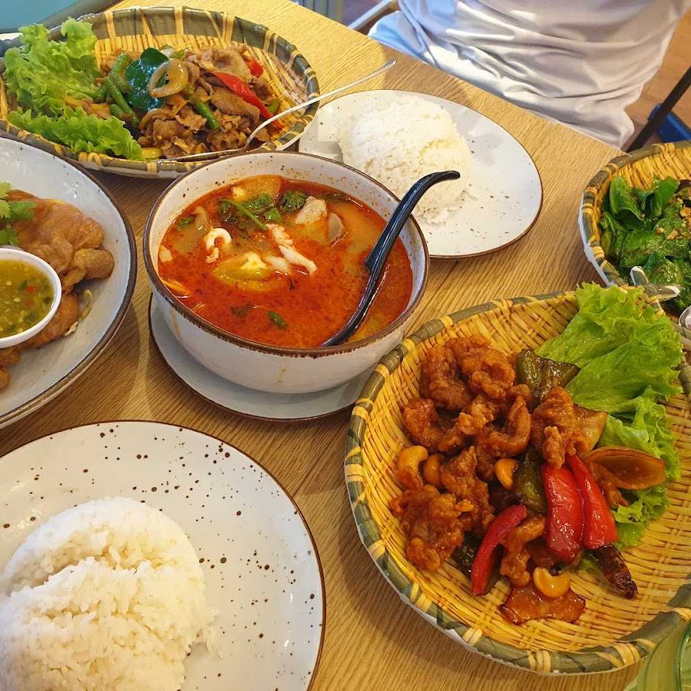 Kuliner Sanook Kitchen - Holland Village
