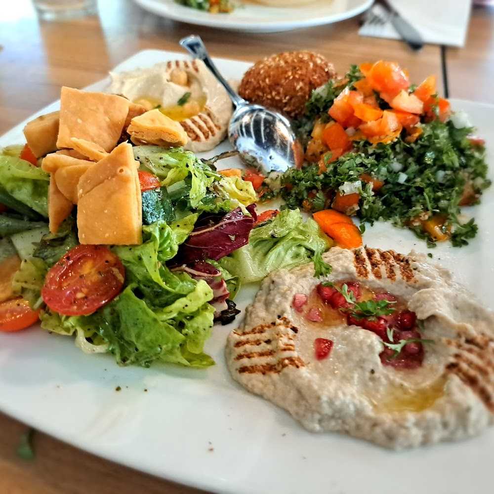 Kuliner Le Rida (Mediterranean. French. North Indian)