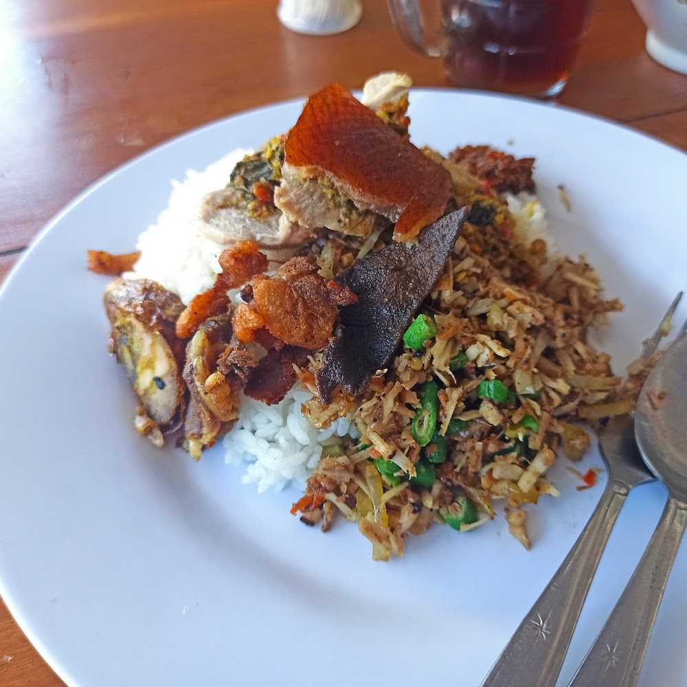 Kuliner The Porch Cafe