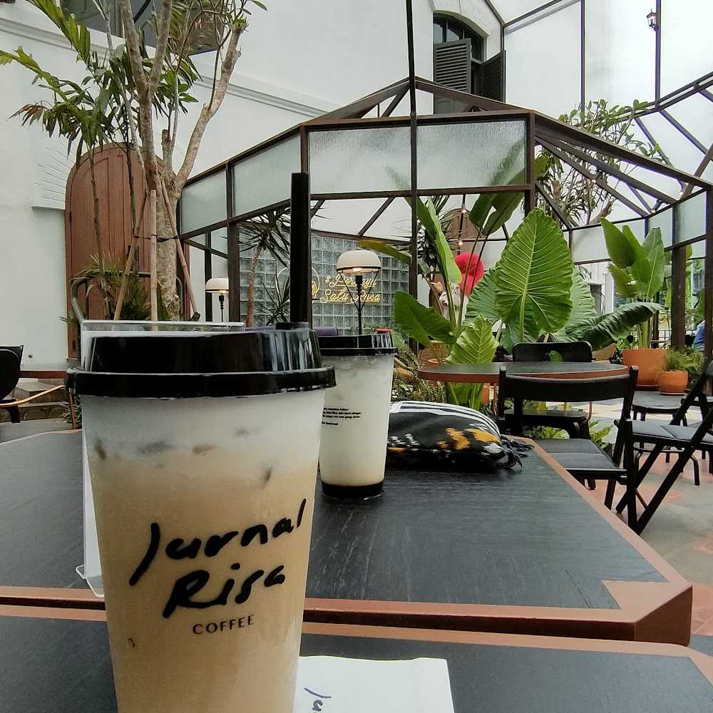 Kuliner Jurnal Risa Coffee Atrium