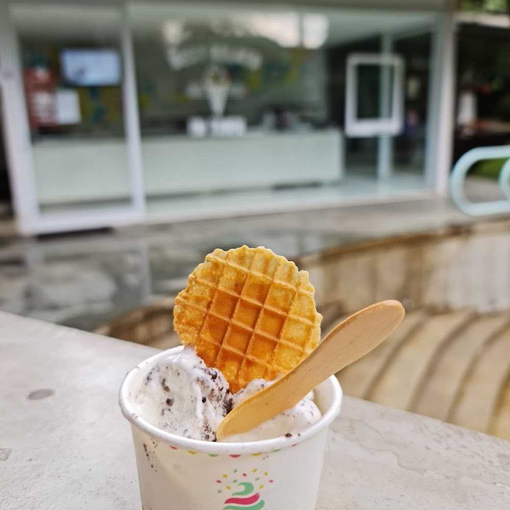 Kuliner Cremeria di Dee