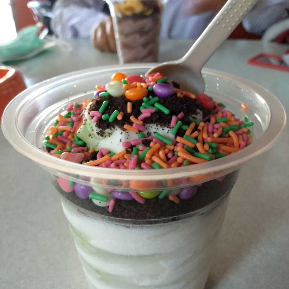 Kuliner Ice Cream Pelangi