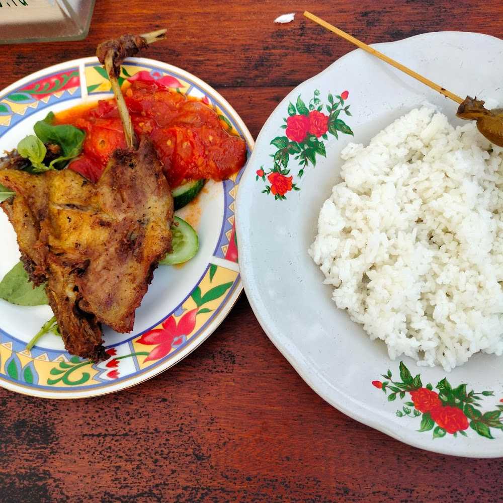 Kuliner Bebek Ali Borme