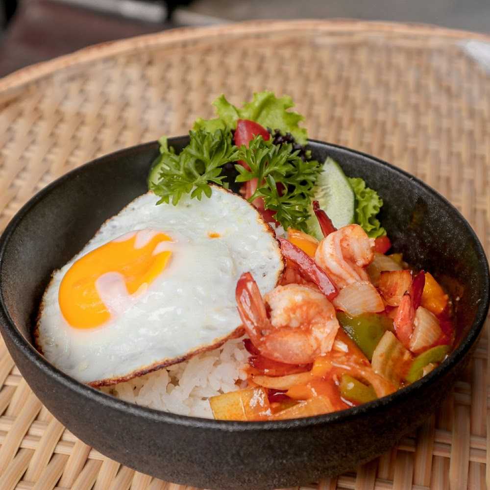 Kuliner Warung Babi Guling Pande Egi