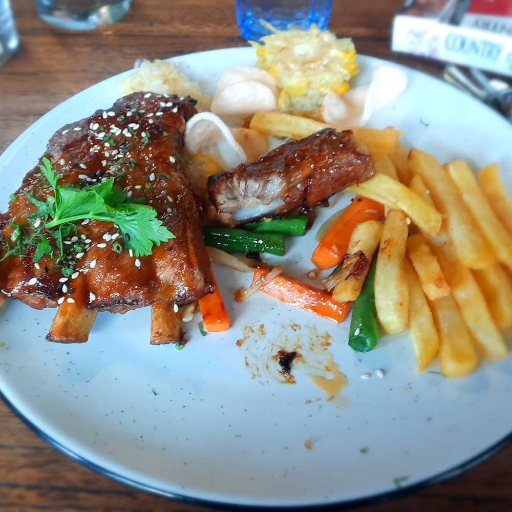 Kuliner Warung Babi Guling Pande Egi