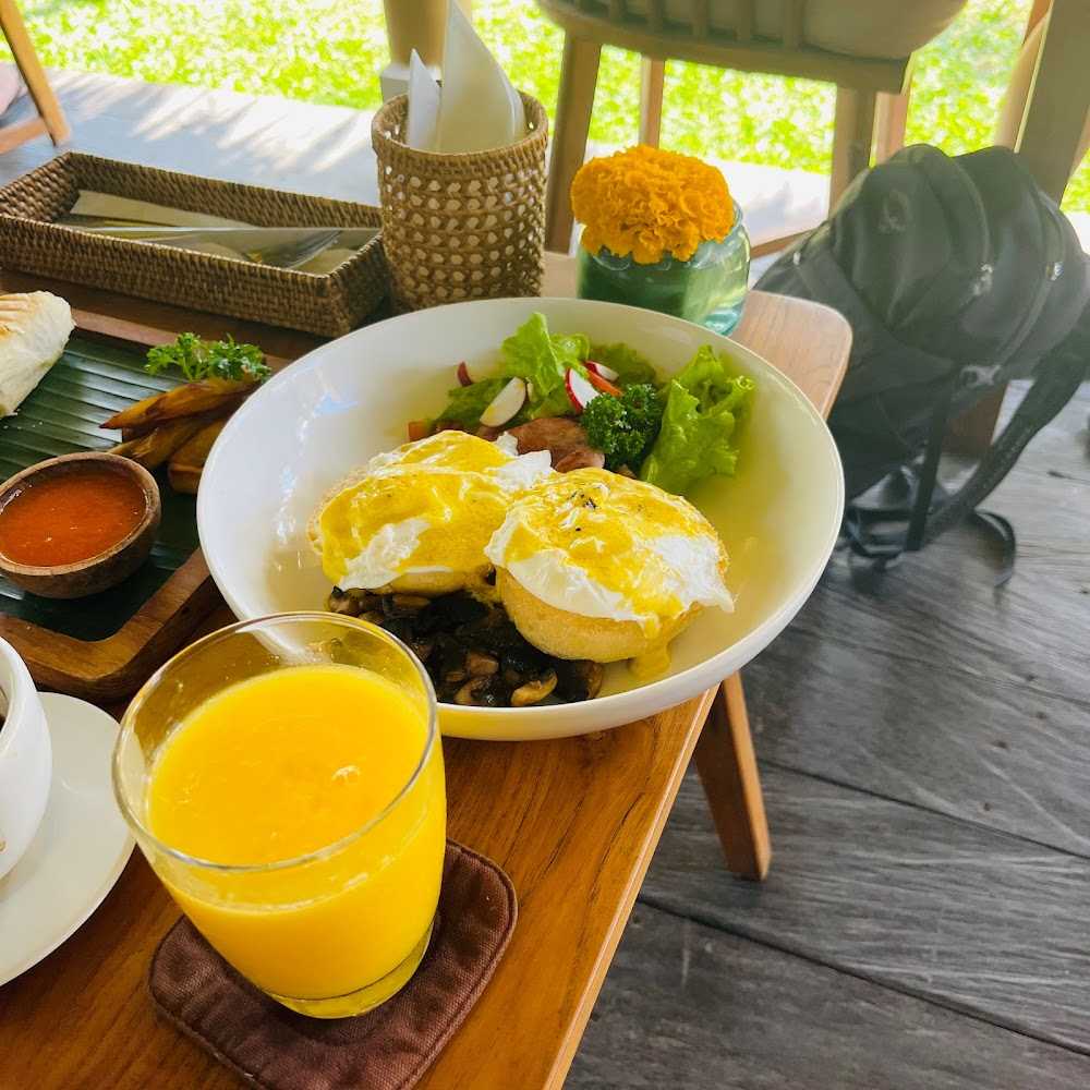 Kuliner Warung Babi Guling Pande Egi