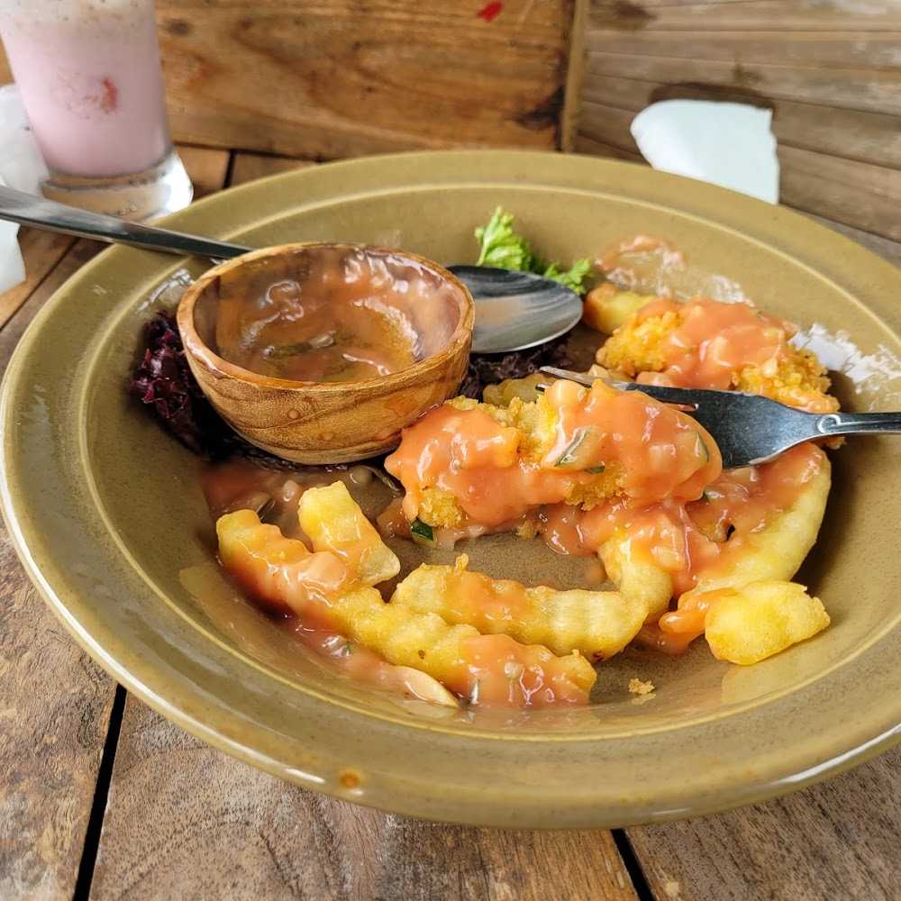 Kuliner Warung Babi Guling Pande Egi
