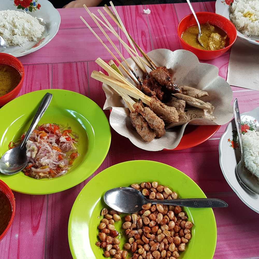 Kuliner Sandy Bay Beach Club