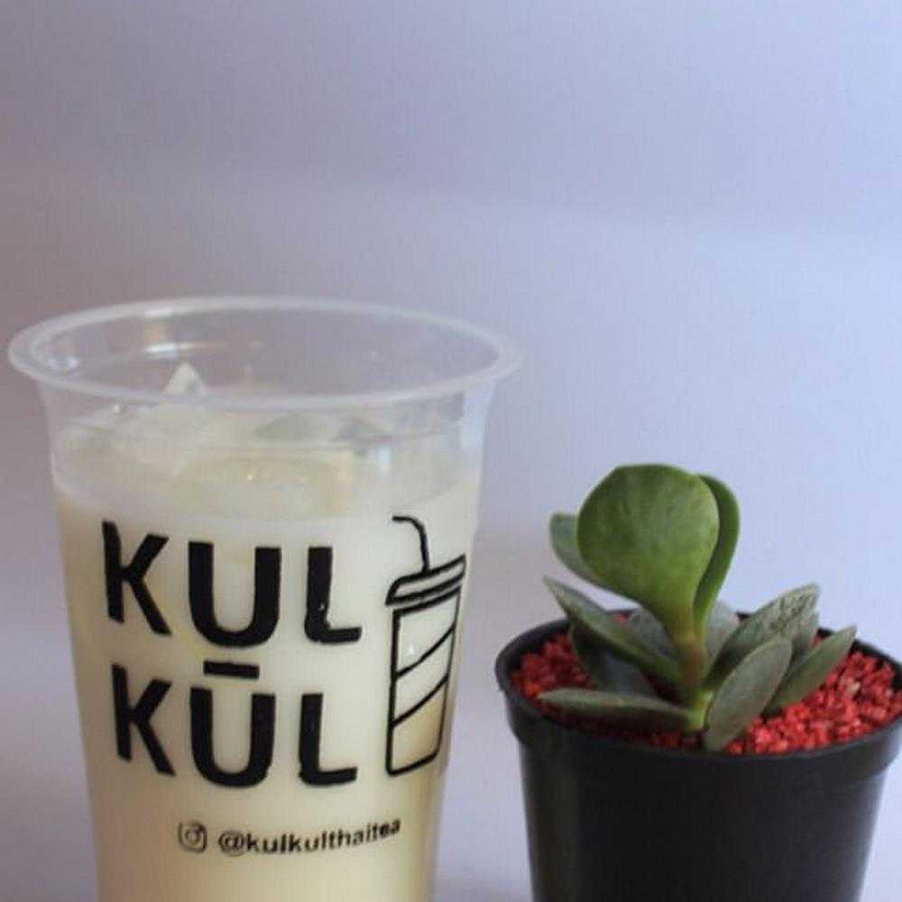 Kuliner Starbucks Coffee Solo Square