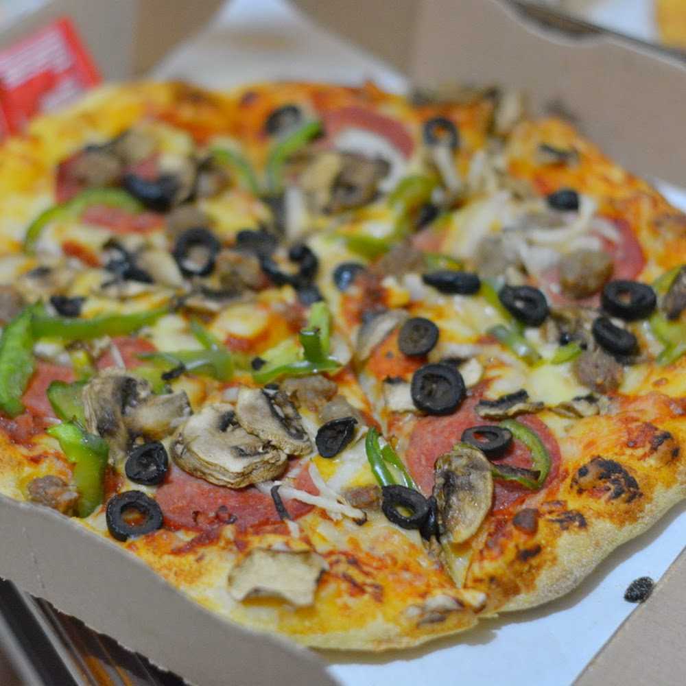 Kuliner Black Castle Restaurant & Boulangerie