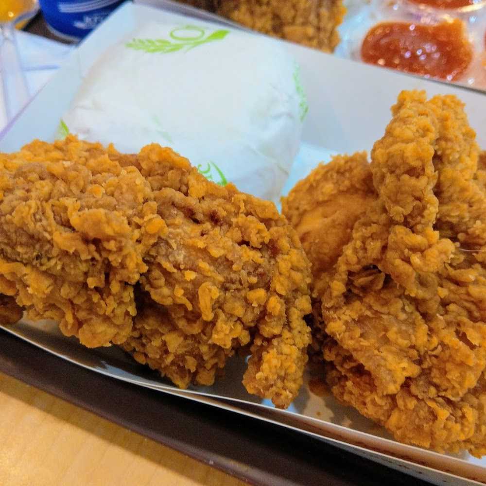 Kuliner KFC Ambarrukmo Plaza