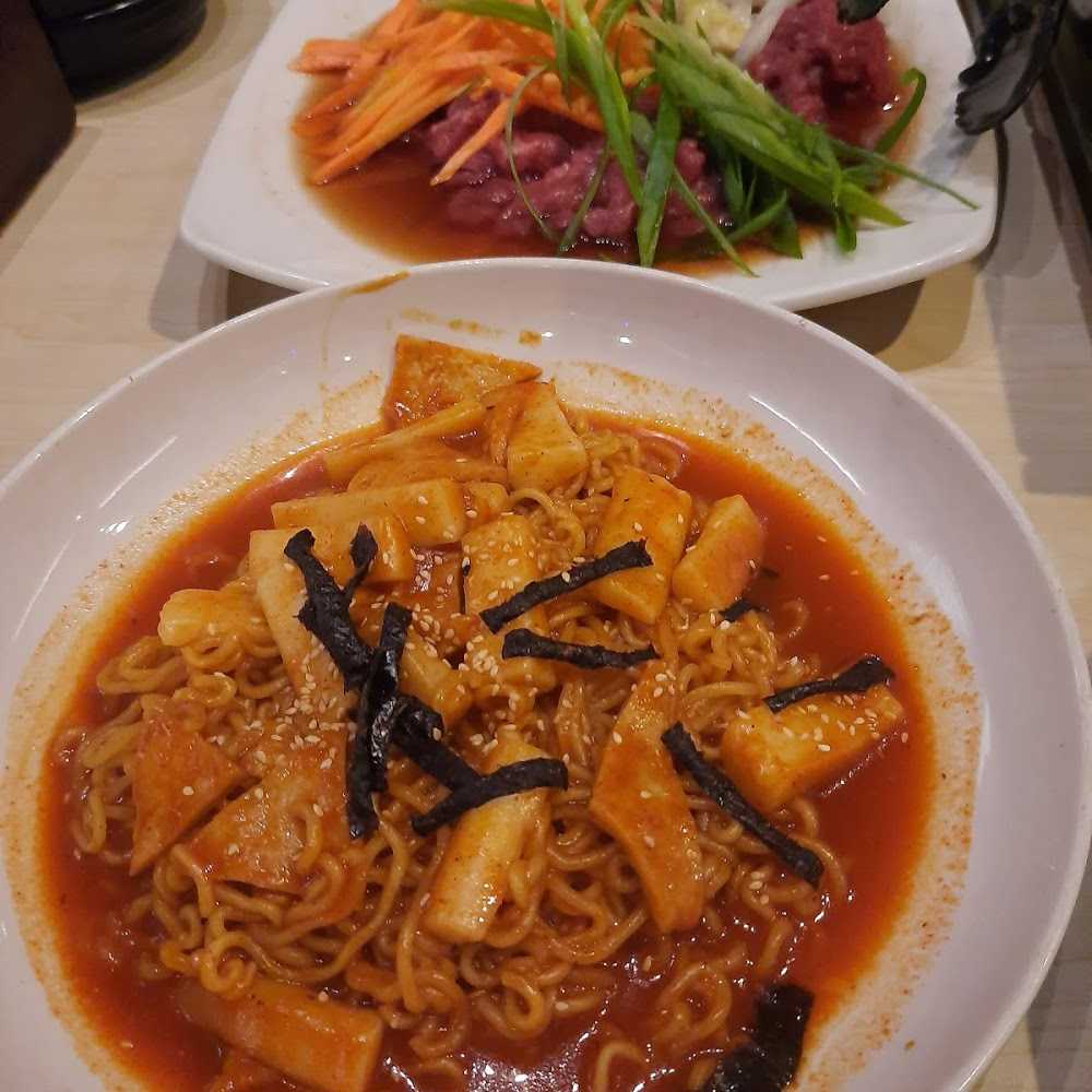 Kuliner KIMCHI Korean Restaurant - Solo