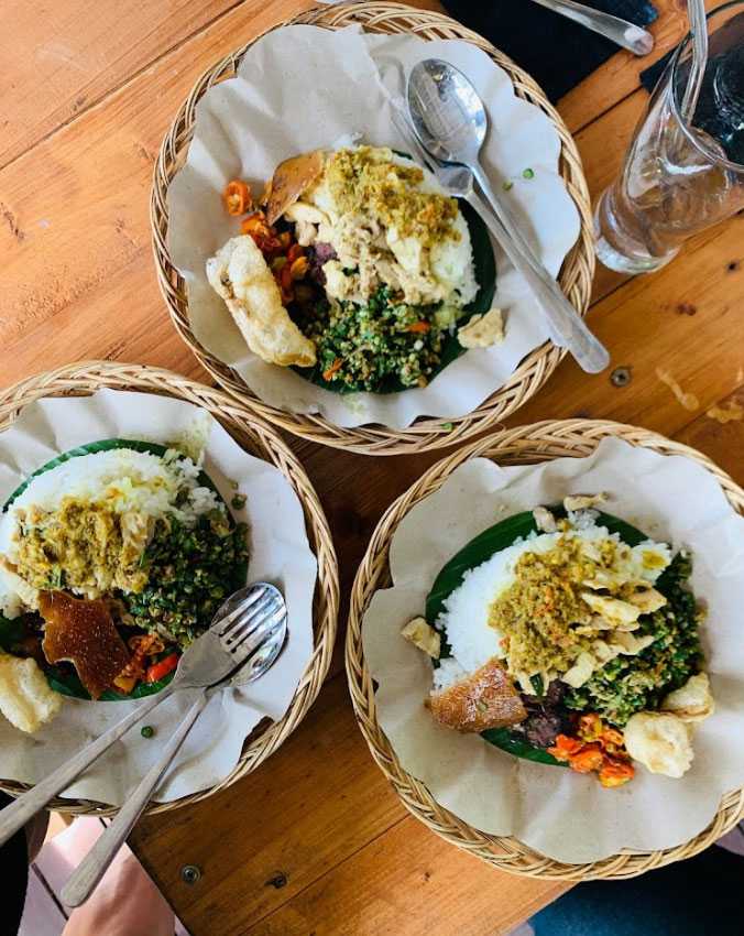 Kuliner Babi Guling Pan Jonar Sukawati